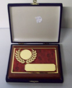 Coffret + plaque